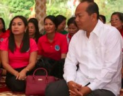 ខេត្តពោធិសាត់ទំនងខ្លាចចាញ់ឆ្នោតទេដឹង? បានជាបង្ខំលក់ដី៣កន្លែង និងបួមខ្សាច់បំផ្លាញរមនីយ៍ដ្ឋានកោះថាស អស់ទៀត?!