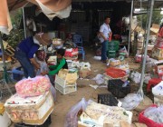 ឈ្មួញវៀតណាមដឹកបន្លែផ្លែឈើត្រីសាច់តាមច្រករបៀងកំពង់ស្ពានដូចហែកឋិនគ្មានការត្រួតពិនិត្យ