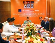 ឯកឧត្តម ឧត្តមសេនីយ៍ឯក ហ៊ុន ម៉ាណែត ធ្វើទស្សនកិច្ចក្រុមហ៊ុន Cellcard ដើម្បីស្វែងយល់អំពីឌីជីថល 5G