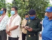 ប្រជាពលរដ្ឋនៅស្រុកចន្ទ្រា ដែលរងគ្រោះដោយសារទឹកជំនន់ទឹកភ្លៀង ៥០ គ្រួសារ ទទួលបានស្រូវពូជ របស់សម្តេចតេជោ
