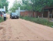 ទីតាំងល្បែងស៊ីសងខុសច្បាប់ដ៏ធំនិងល្បីល្បាញ រាប់ឆ្នាំ នៅភូមិអន្លុង់ជ្រៃ ខេត្តត្បូងឃ្មុំ ប្រហែលទាល់សម្តេចប្រមុខរាជរដ្ឋាភិបាលបញ្ជាអោយបង្រ្កាបហើយមើលទៅ បានទៅរួច ។
