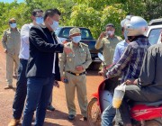 ឃាត់ខ្លួនប្រជាពលរដ្ឋចំណាកស្រុកចំនួន១៧នាក់ដែលមកកាប់ទន្ទ្រានដីរដ្ឋក្នុងឃុំស្រយ៉ងយកមកអប់រំនឹងធ្វើកិច្ចសន្យាបញ្ឈប់សកម្មភាព។