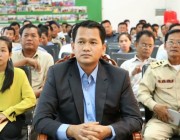 ល្បី! យកឡានរដ្ឋកែស្លាកលេខ រួចយកទៅបញ្ចាំ៣ម៉ឺនដុល្លារ លោក ហាស់ សូបិន្ត អភិបាលរងខេត្តកំពត ត្រូវបានផ្ទេរភារកិច្ច មកទីស្ដីការក្រសួងមហាផ្ទៃវិញ