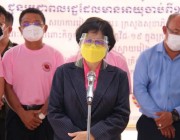 លោកជំទាវវេជ្ជបណ្ឌិត ឱ វណ្ណឌីន អញ្ជើញបិទយុទ្ធនាការចាក់វ៉ាក់សាំងកូវីដ-១៩ ជុំទី១ ទូទាំងខេត្តស្វាយរៀង