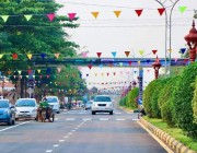យុទ្ធនាការសម្អាតបរិស្ថានតាមដងវិថីសំខាន់ៗ ក្នុងក្រុងបានលុងដើម្បីត្រៀមស្វាគមន៍ ពិធីបុណ្យចូលឆ្នាំថ្មីប្រពៃណីជាតិ ឆ្នាំខាល ចត្វាស័ក ព.ស២៥៦៦ គ.ស២០២២